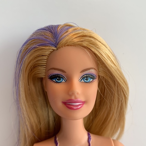 Barbie 2010/11 Bath Play Fun Mermaid Purple Fin, Colour Change Hair - Picture 7 of 10